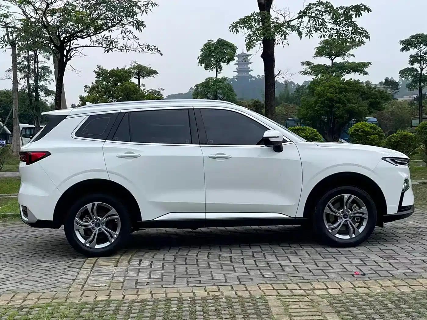 2023 EcoBoost 170 Platinum Edition — миниатюра 4