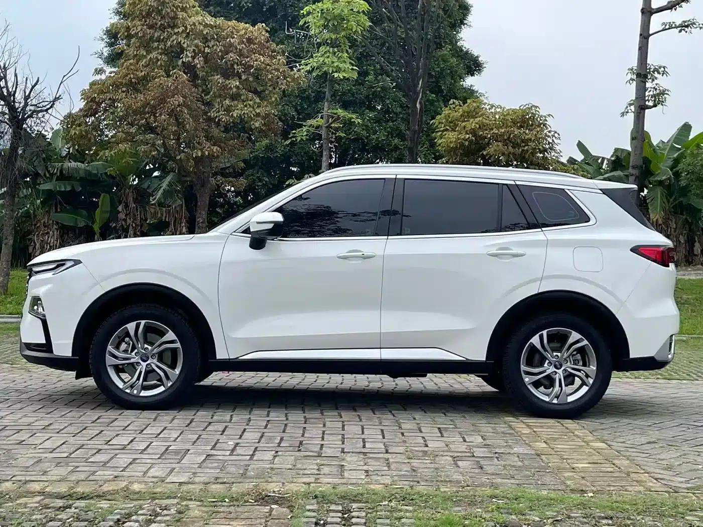 2023 EcoBoost 170 Platinum Edition — миниатюра 8