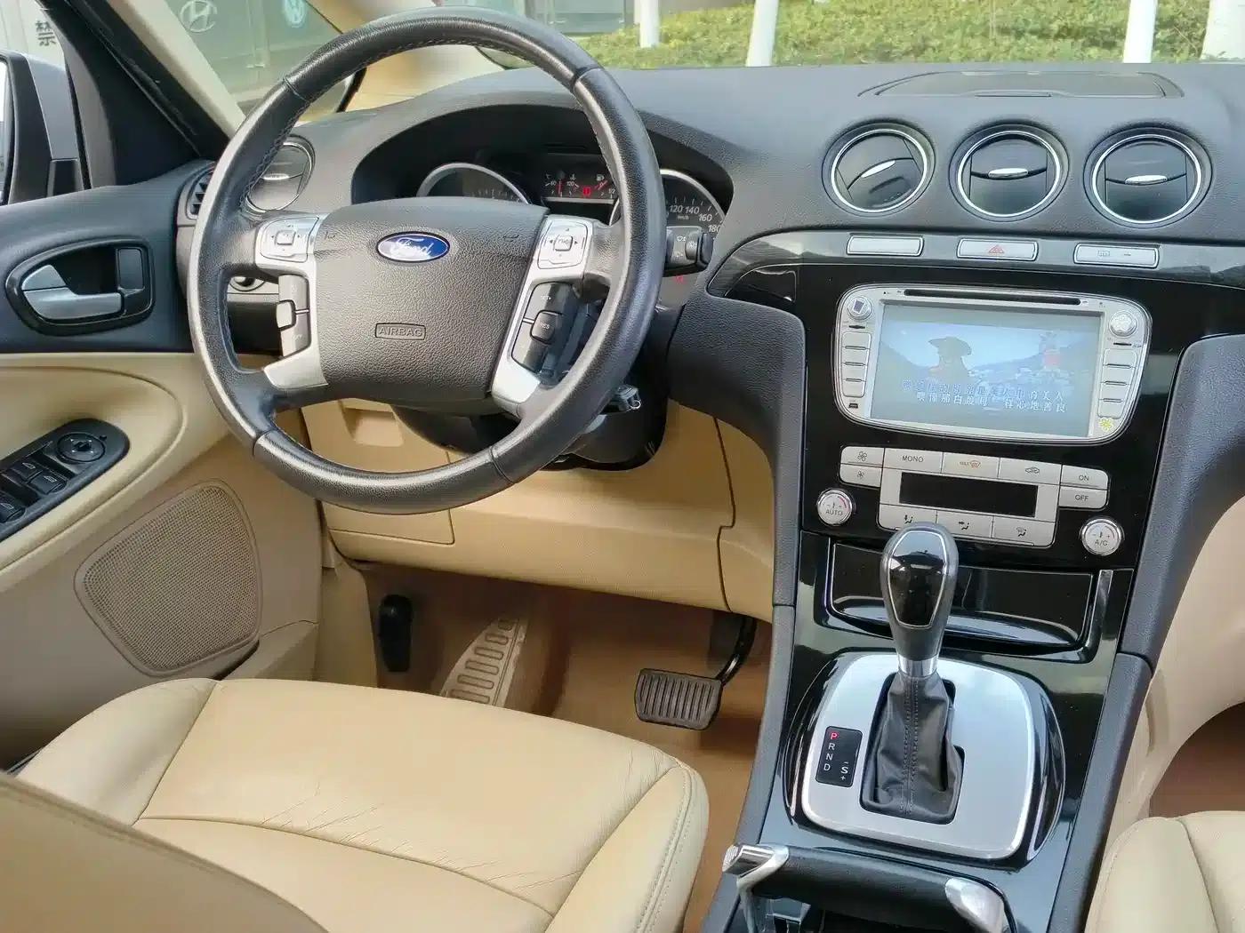 Maxx 2008 2.3L 7-seater Luxury — миниатюра 11