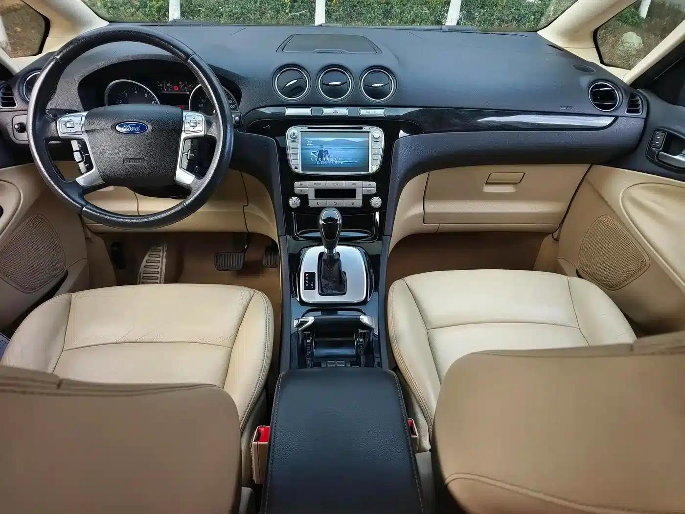 Maxx 2008 2.3L 7-seater Luxury — миниатюра 12