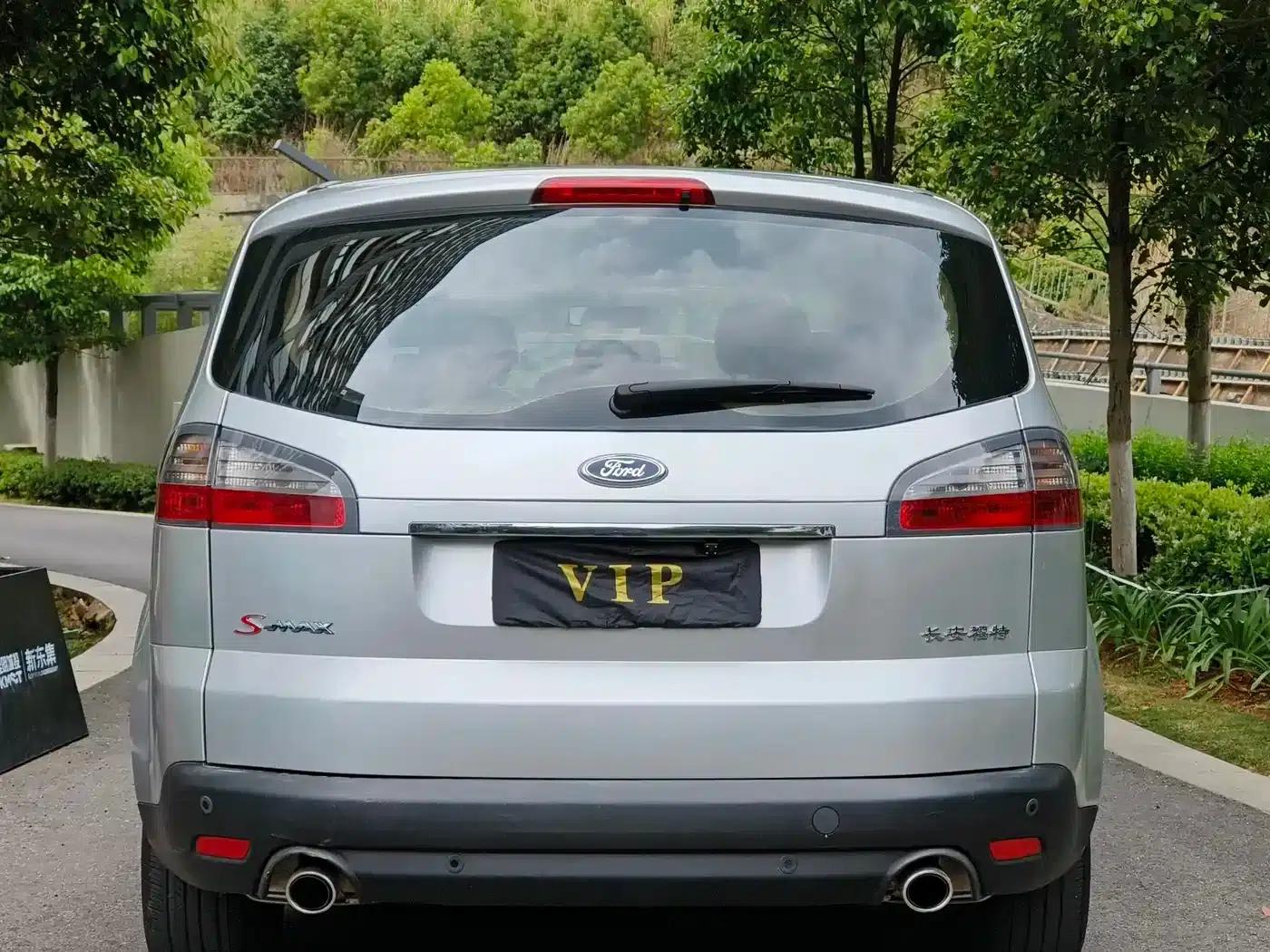 Maxx 2008 2.3L 7-seater Luxury — миниатюра 5