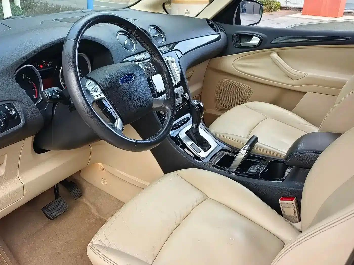 Maxx 2008 2.3L 7-seater Luxury — миниатюра 10