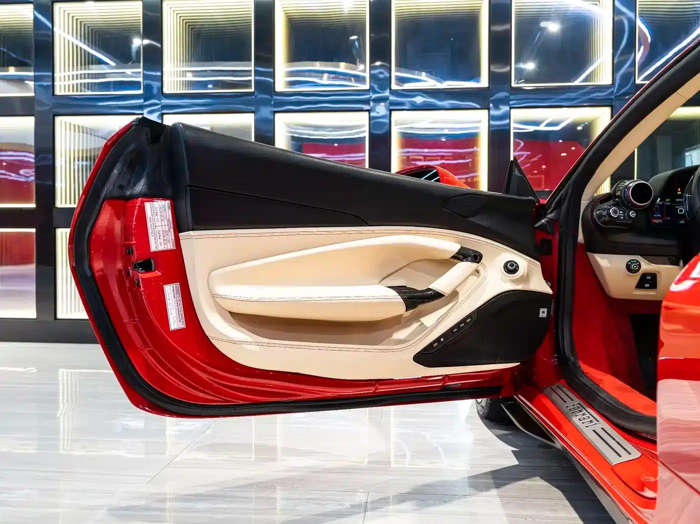 Ferrari F8 Spider 2020 3.9T V8 — миниатюра 14