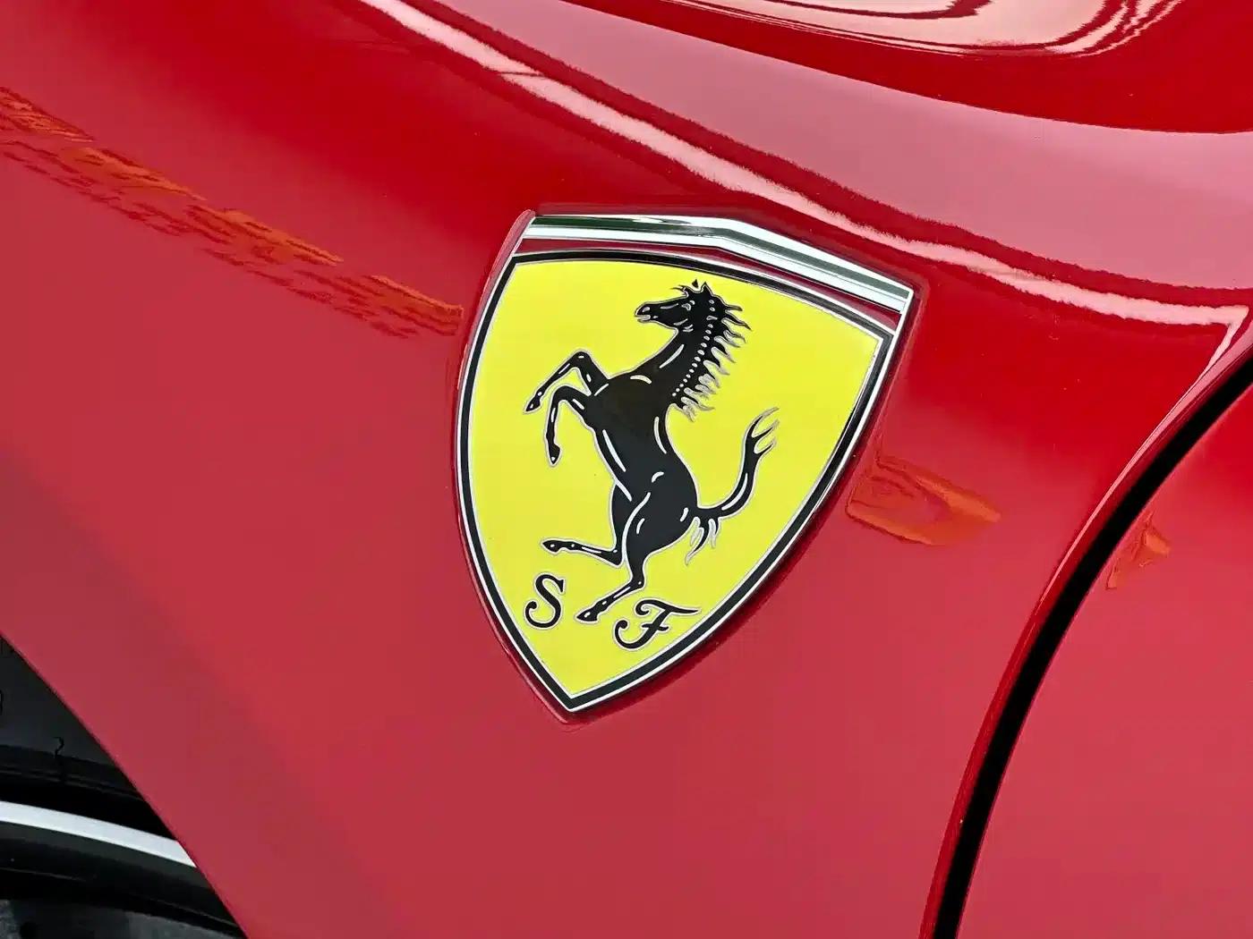 Ferrari 296 2022 3.0T V6 GTS — миниатюра 10