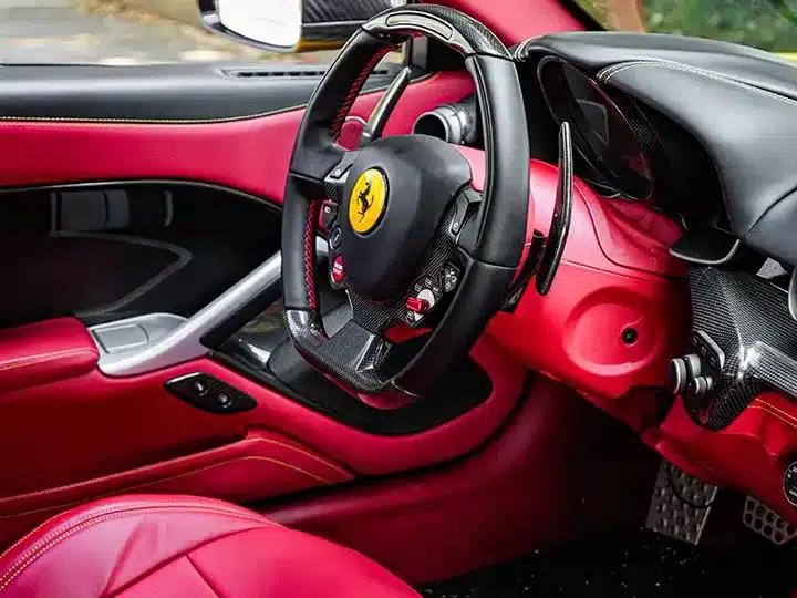 2013 F12berlinetta 6.3L Standard Model — миниатюра 15