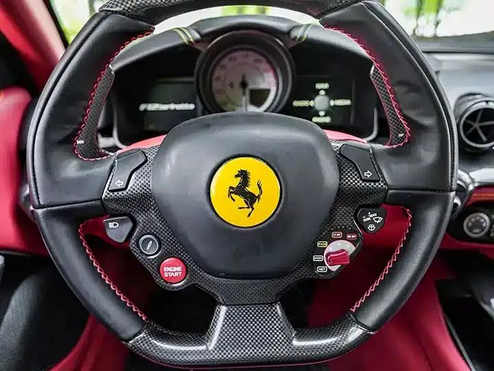 2013 F12berlinetta 6.3L Standard Model — миниатюра 18