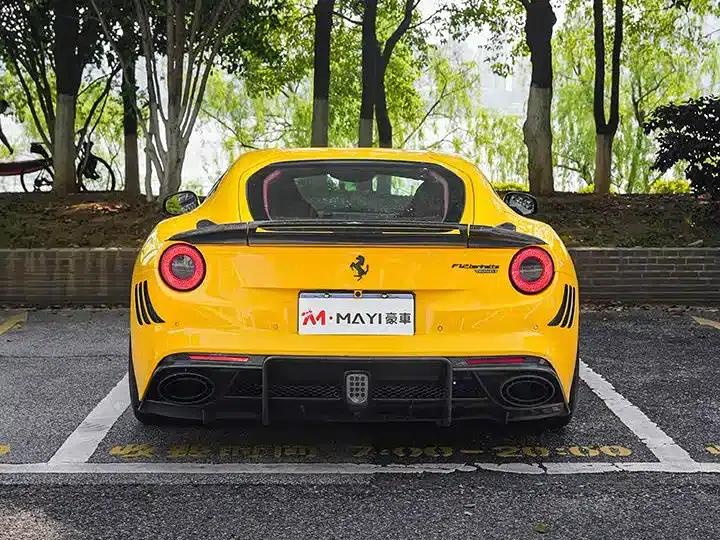 2013 F12berlinetta 6.3L Standard Model — миниатюра 3