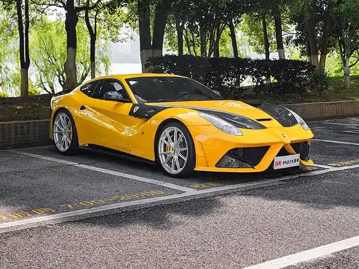 2013 F12berlinetta 6.3L Standard Model — миниатюра 5