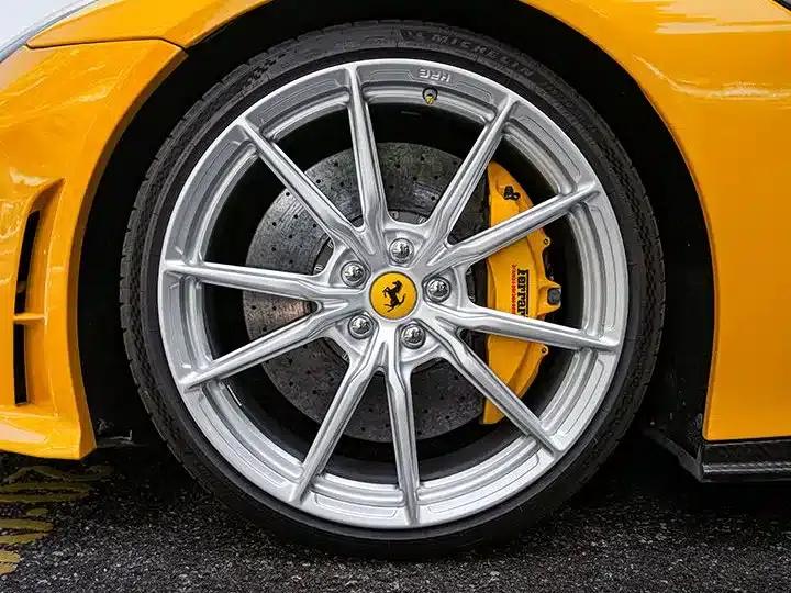 2013 F12berlinetta 6.3L Standard Model — миниатюра 10