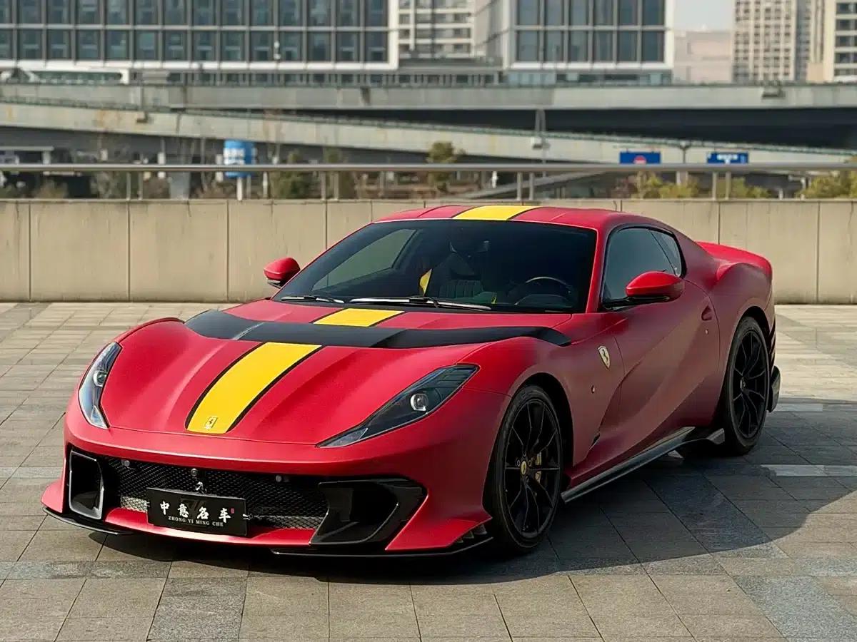 2023 Ferrari 812 Competizione One-Off Custom Edition — миниатюра 1