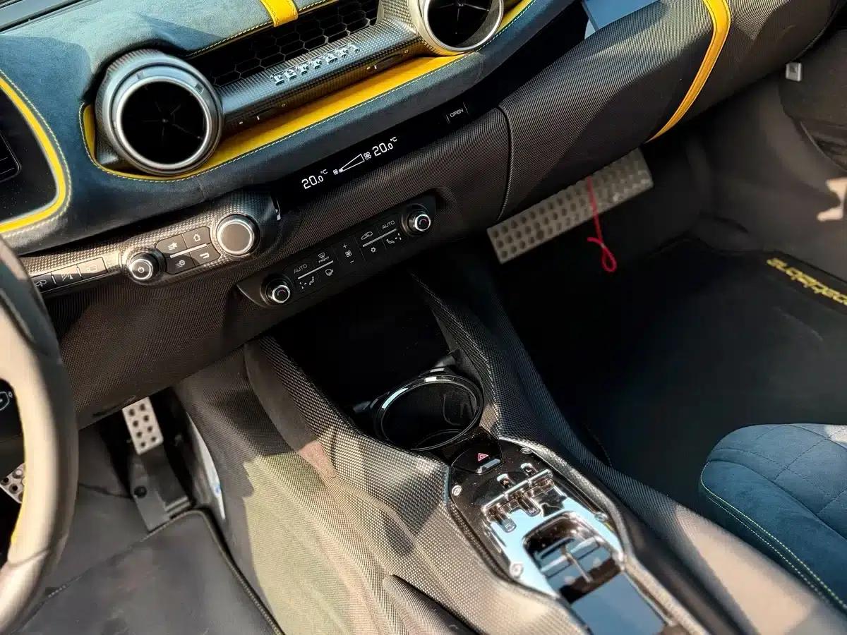 2023 Ferrari 812 Competizione One-Off Custom Edition — миниатюра 16
