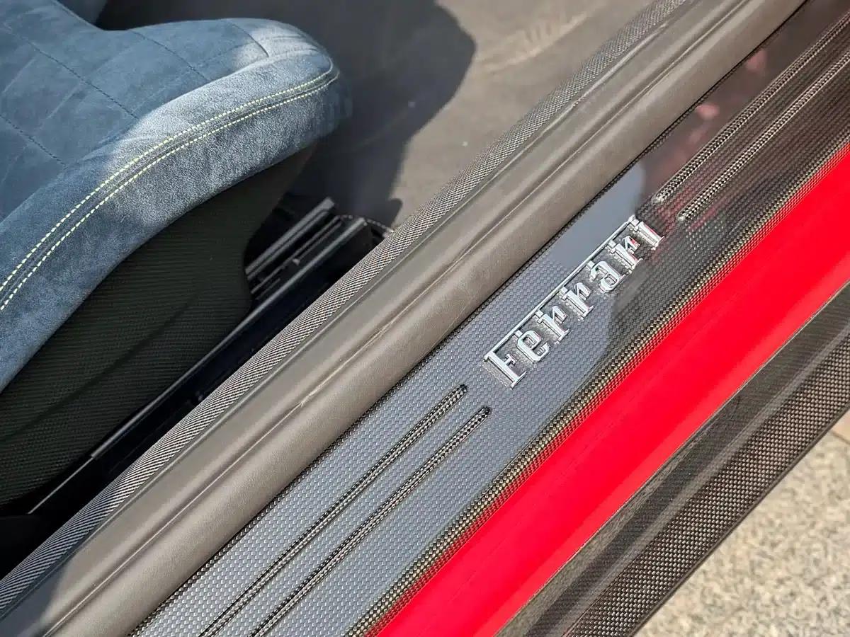 2023 Ferrari 812 Competizione One-Off Custom Edition — миниатюра 29