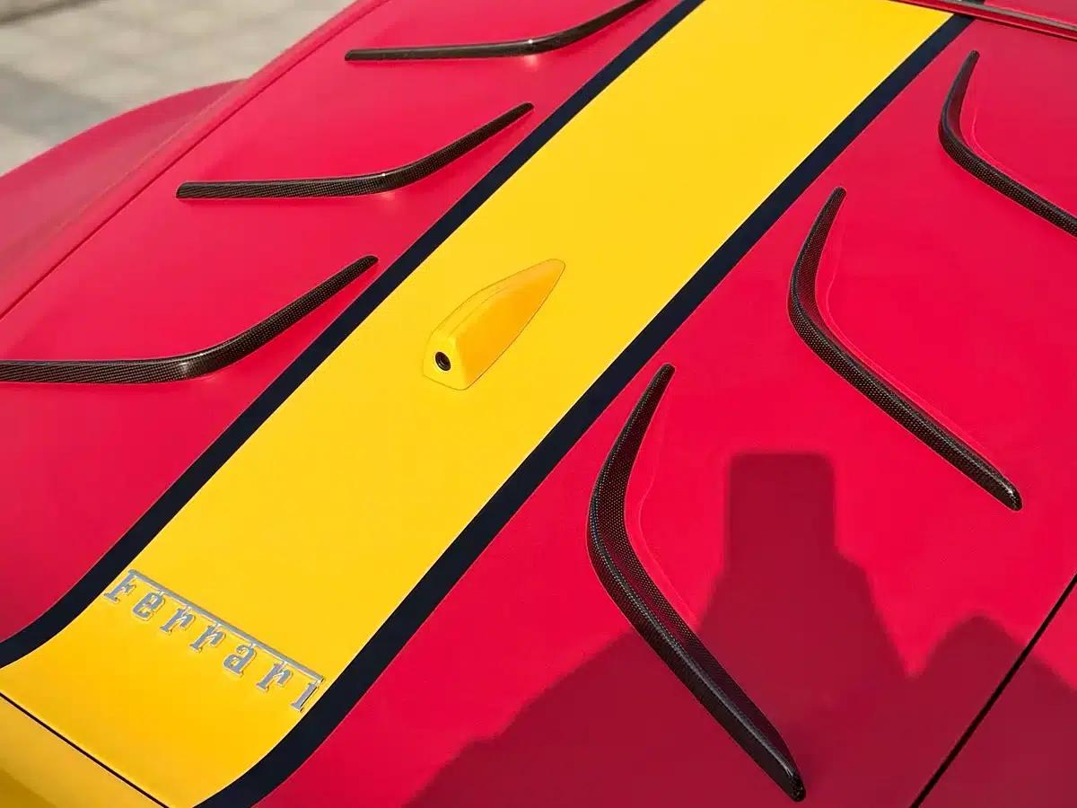 2023 Ferrari 812 Competizione One-Off Custom Edition — миниатюра 30