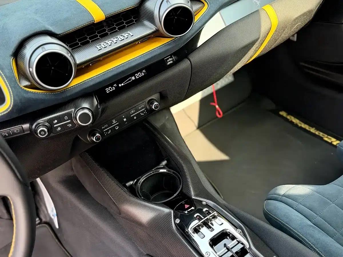 2023 Ferrari 812 Competizione One-Off Custom Edition — миниатюра 10