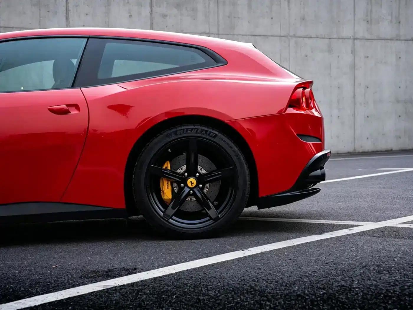 2017 GTC4Lusso 3.9T V8 — миниатюра 8