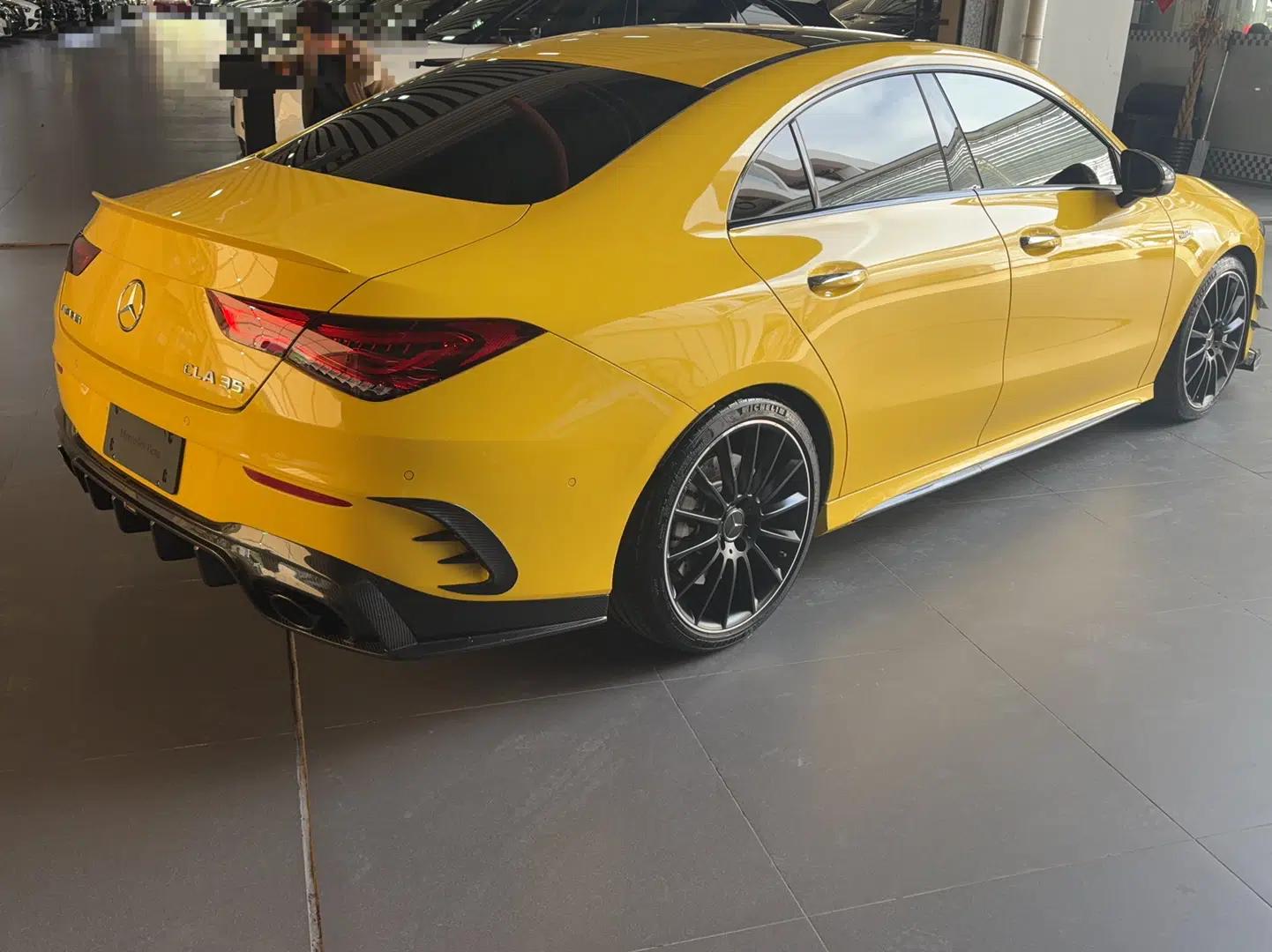Mercedes-Benz CLA AMG 2022 AMG CLA 35 4MATIC — миниатюра 4