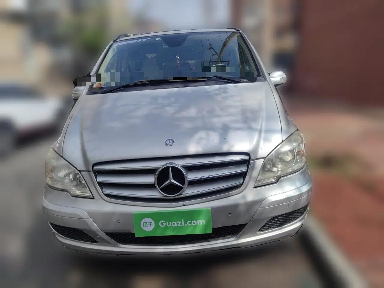 Mercedes-Benz Viano 2011 2.5L Prestige Edition — миниатюра 2