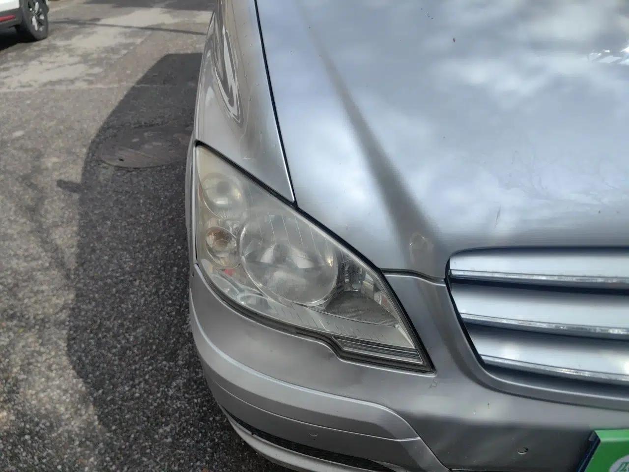 Mercedes-Benz Viano 2011 2.5L Prestige Edition — миниатюра 7