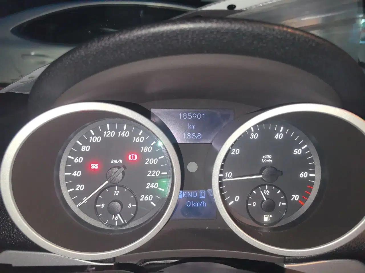 Mercedes-Benz SLK-Class  — миниатюра 13