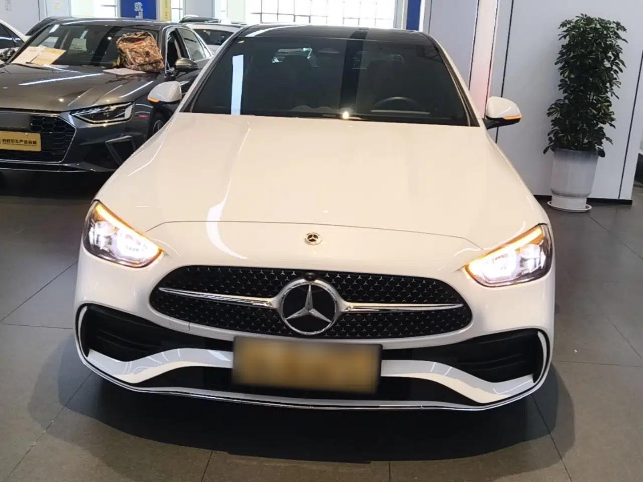 Mercedes-Benz C-Class New Energy 2023 Facelift C 350 eL — миниатюра 2