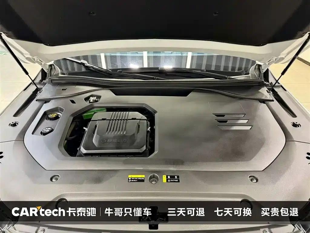 Trumpchi ES9 2024 PHEV 143km Traveler Max — миниатюра 12