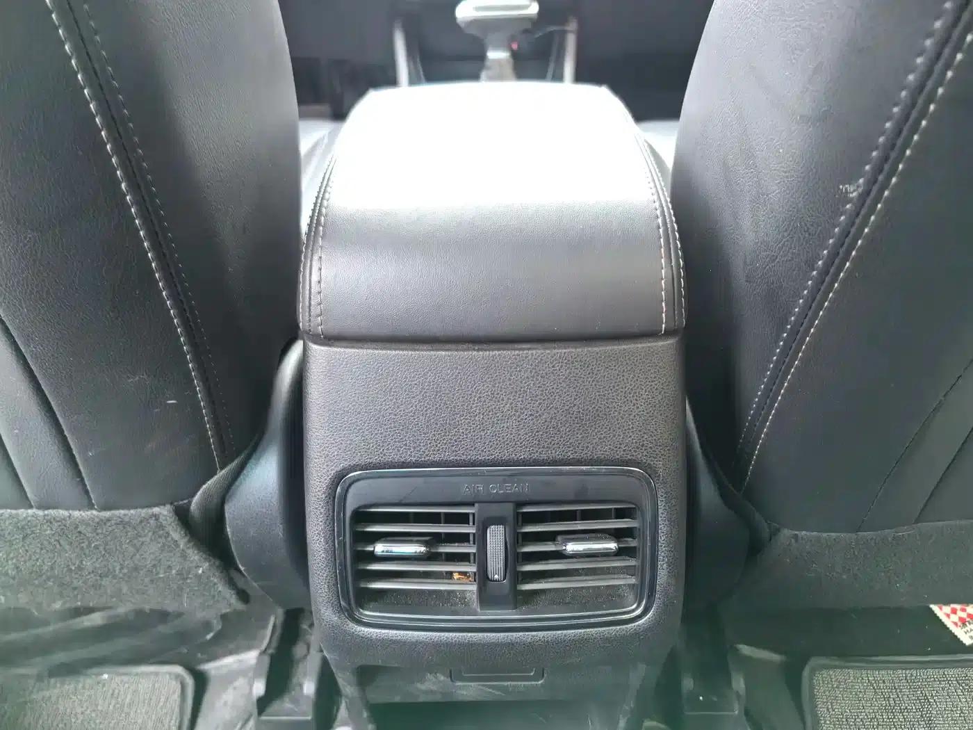 Trumpchi GA4 2018 200T Automatic Premium Edition — миниатюра 17