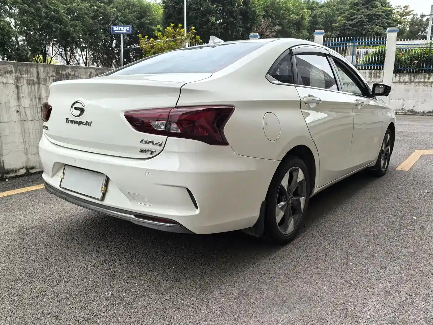 Trumpchi GA4 2018 200T Automatic Premium Edition — миниатюра 5