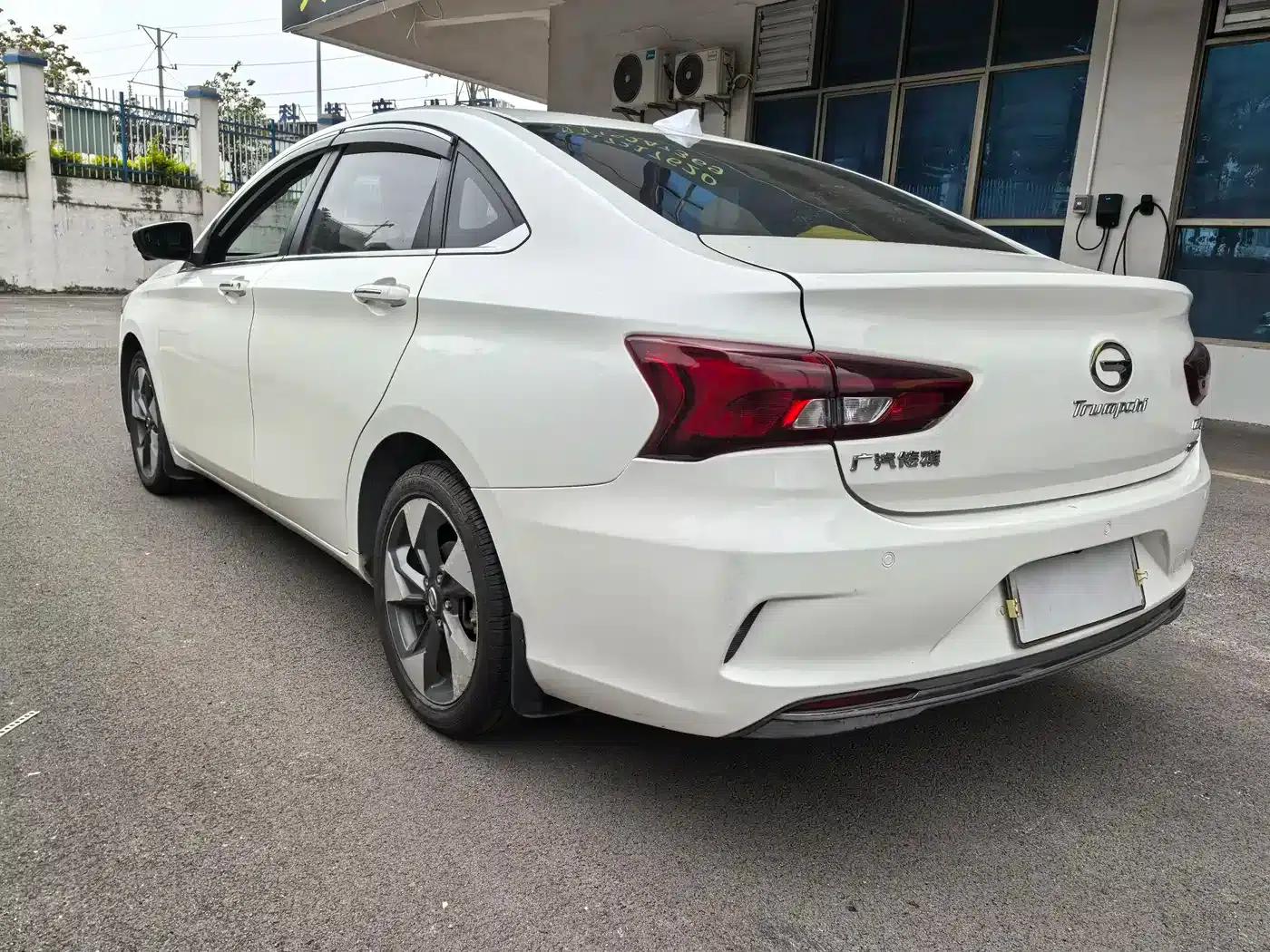 Trumpchi GA4 2018 200T Automatic Premium Edition — миниатюра 7
