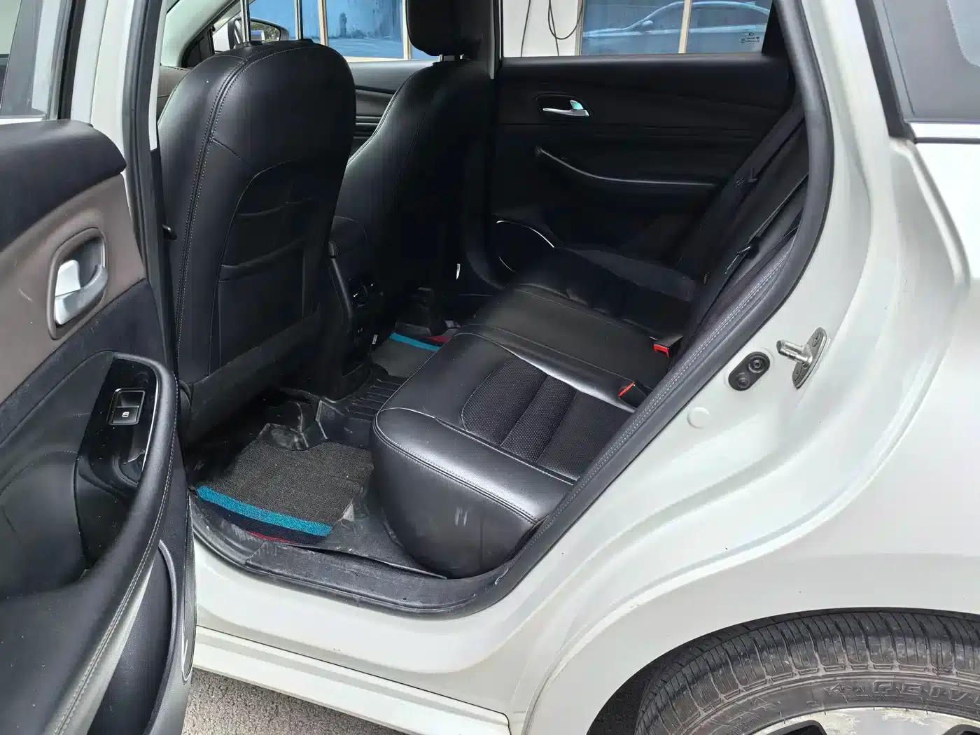 Trumpchi GA4 2018 200T Automatic Premium Edition — миниатюра 10