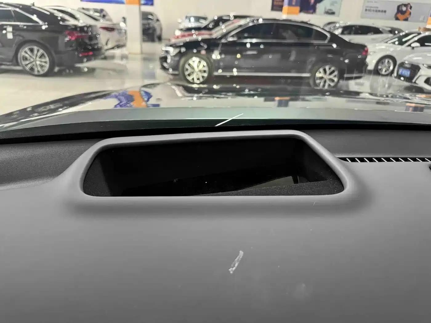 Trumpchi S7 2025 180km/h Ultra AWD LiDAR Edition — миниатюра 17