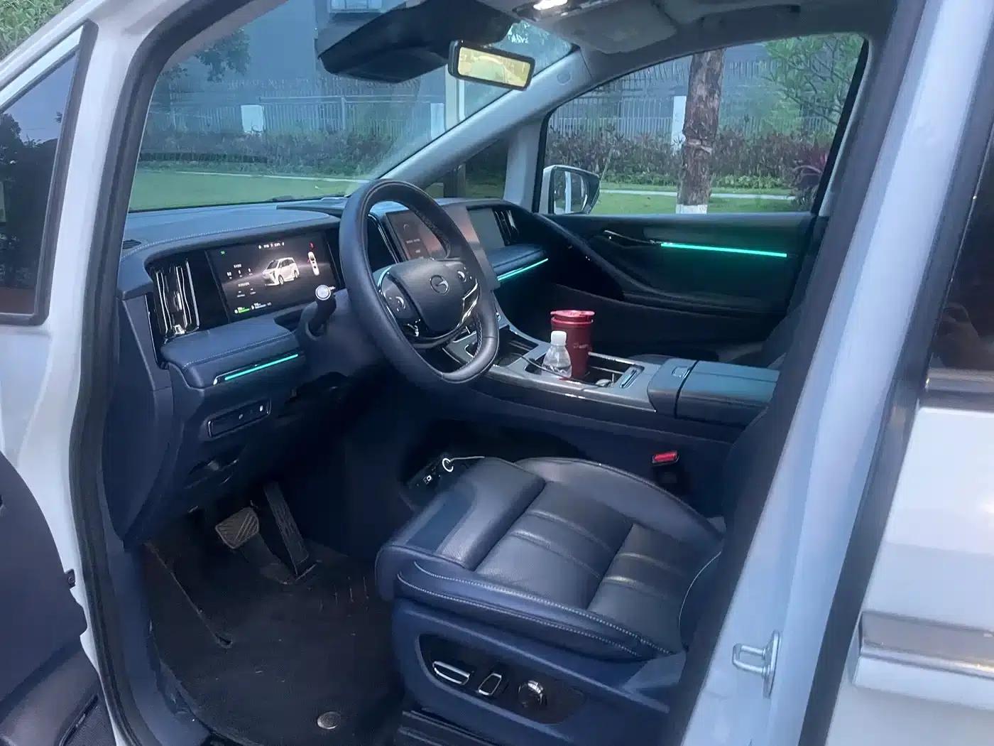 Trumpchi M8 2025 Model, Qiankun Series Max Luxury Cabin — миниатюра 4