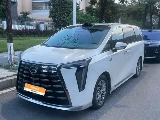 Trumpchi M8 2025 Model, Qiankun Series Max Luxury Cabin