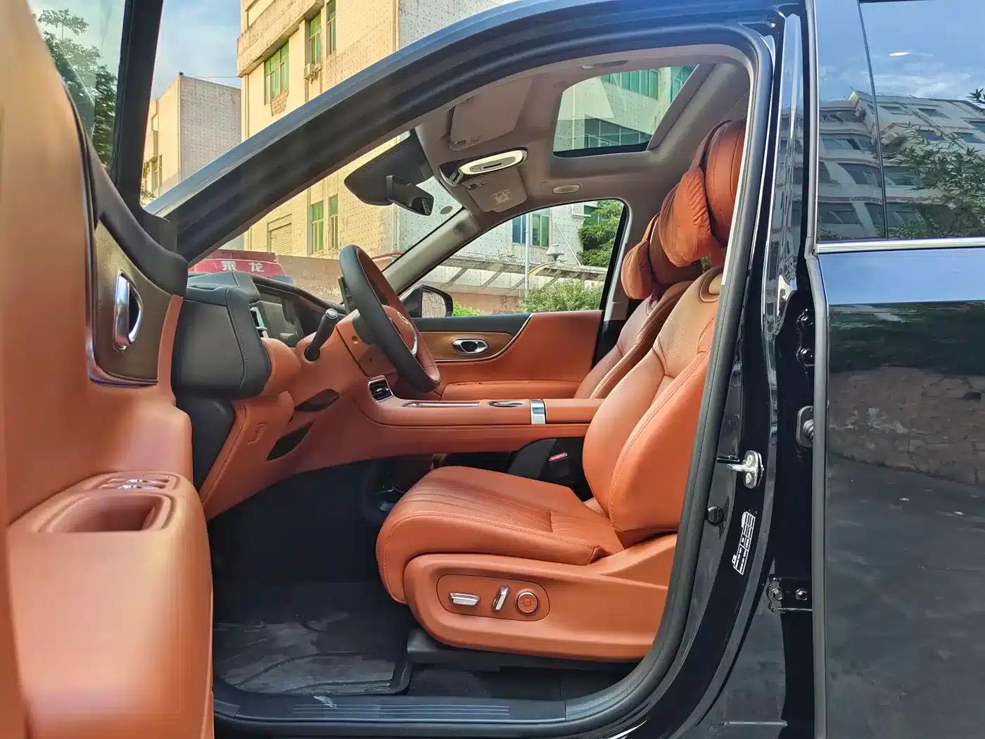 Trumpchi S9 2025 Model, Qiankun Ultra 6-Seater — миниатюра 7