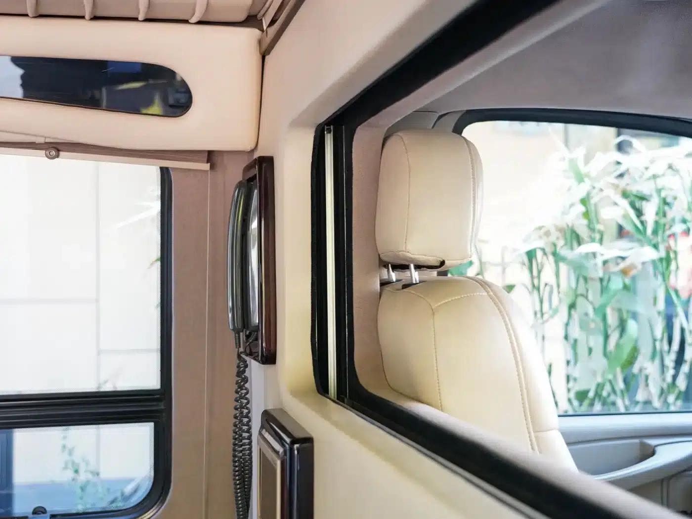 2007 SAVANA 6.0L Automatic — миниатюра 16