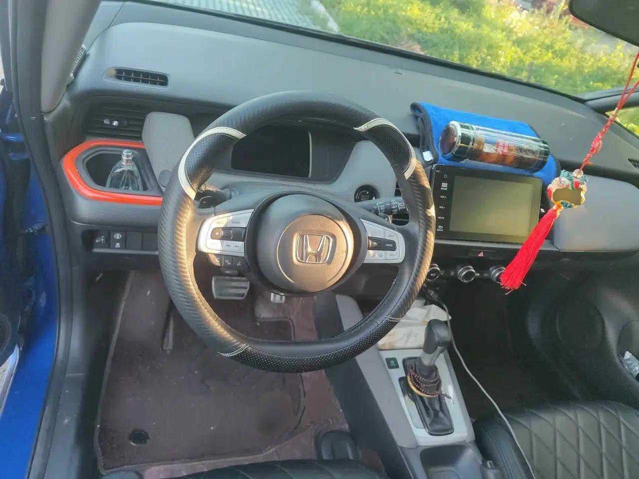Honda LIFE 2021 1.5L CVT CRO-S Fun Edition — миниатюра 11