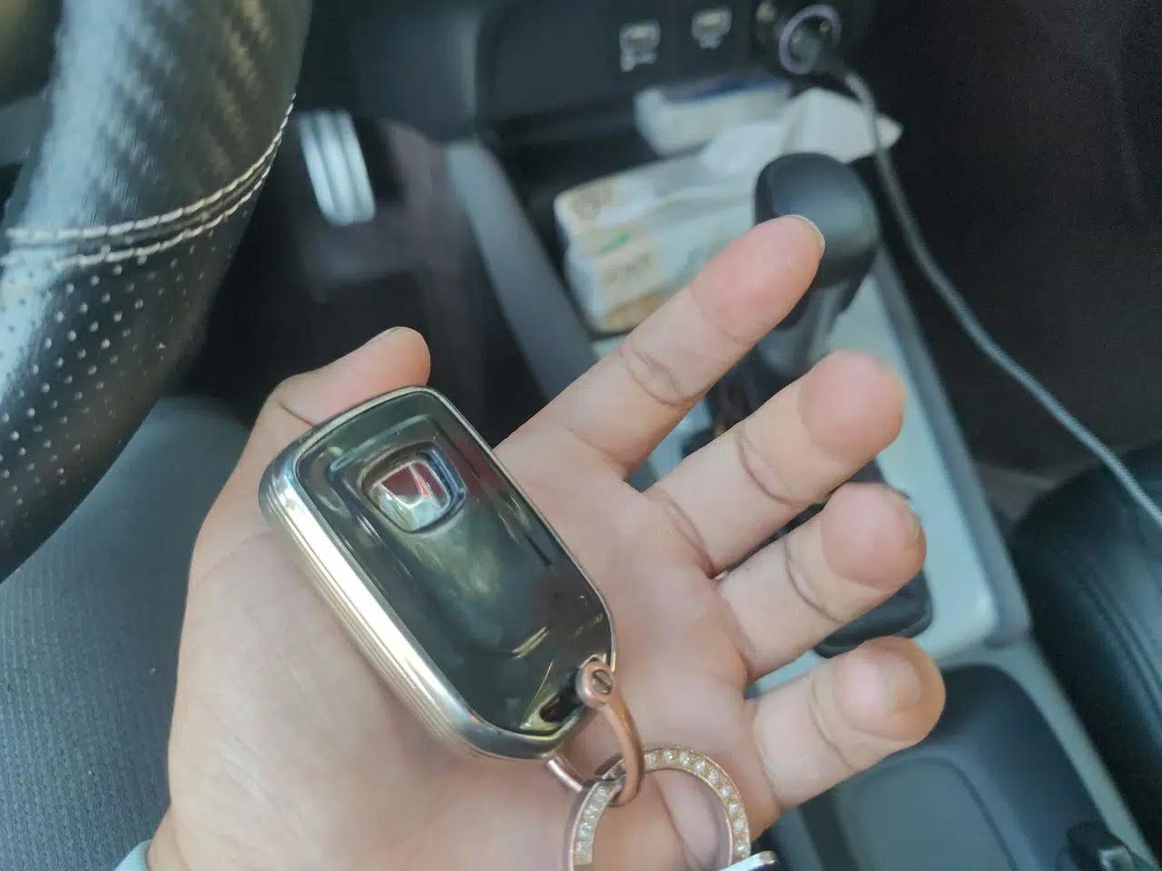 Honda LIFE 2021 1.5L CVT CRO-S Fun Edition — миниатюра 9