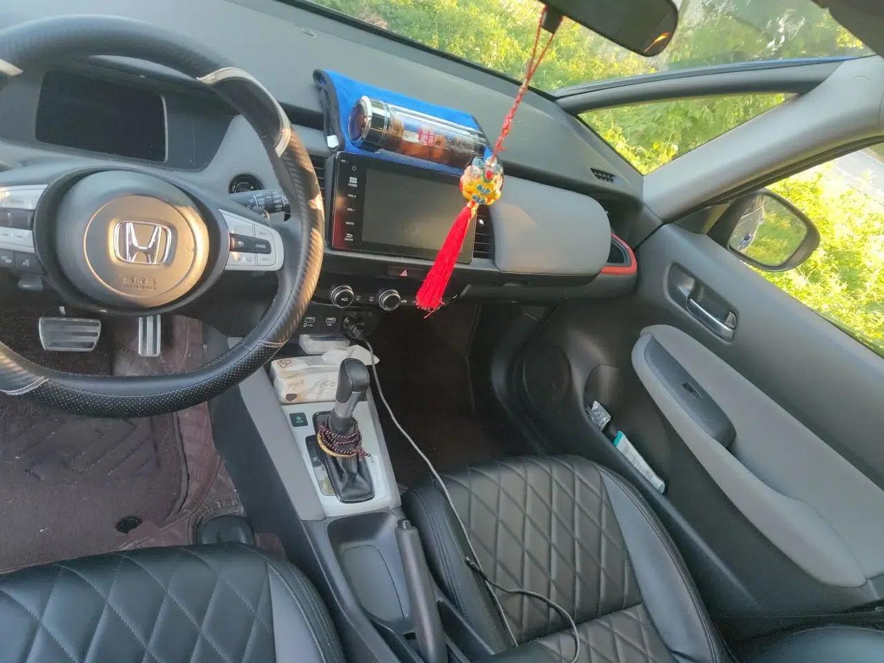 Honda LIFE 2021 1.5L CVT CRO-S Fun Edition — миниатюра 10