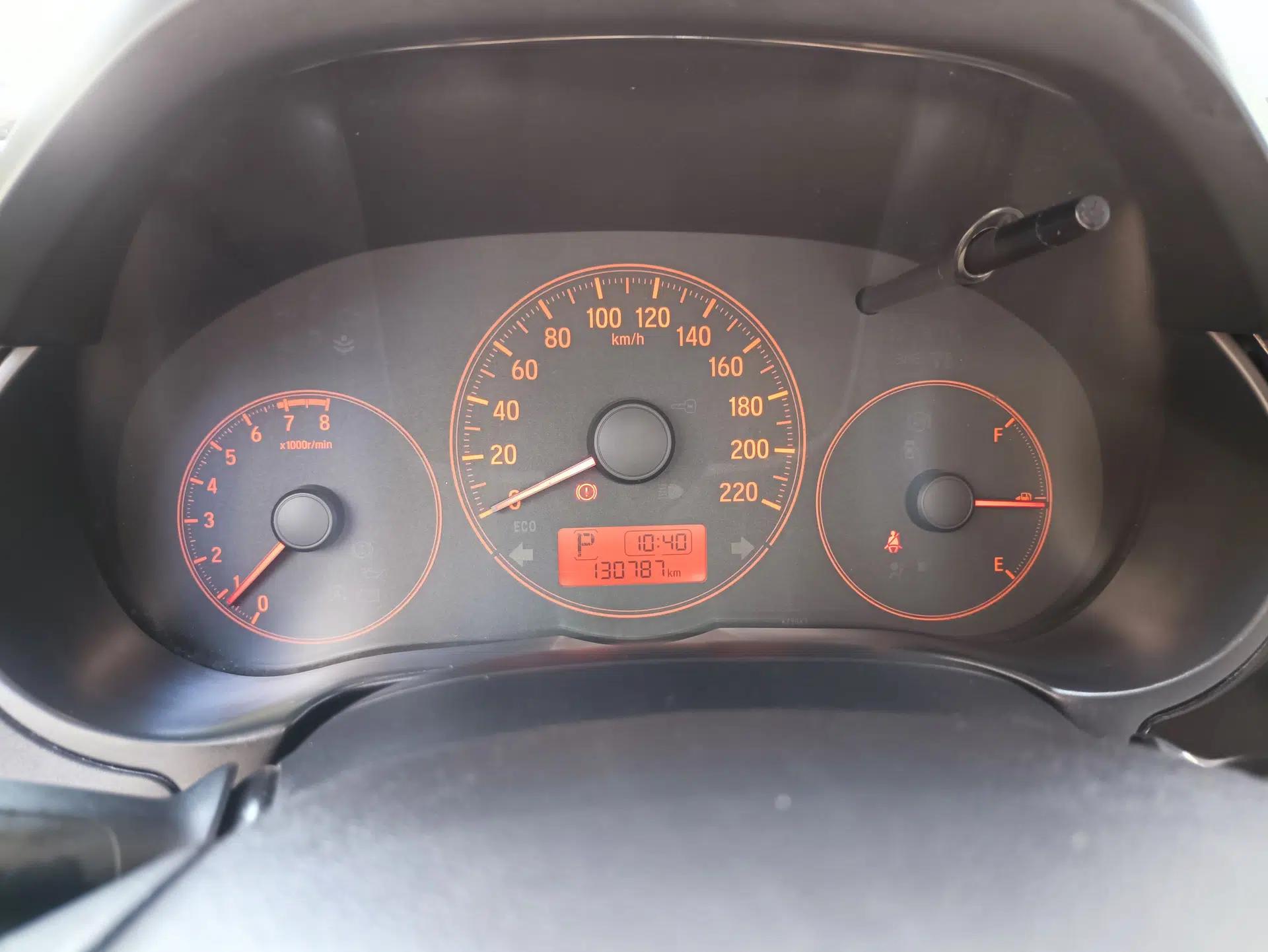 Honda Greiz 2016 1.5L CVT Classic Edition — миниатюра 14