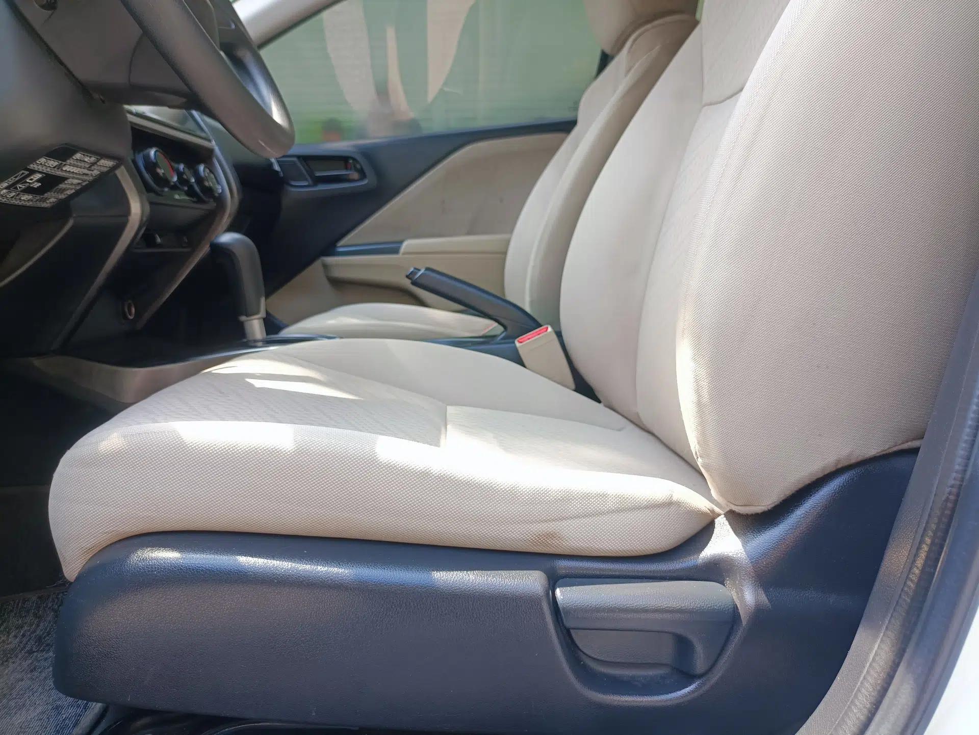 Honda Greiz 2016 1.5L CVT Classic Edition — миниатюра 16