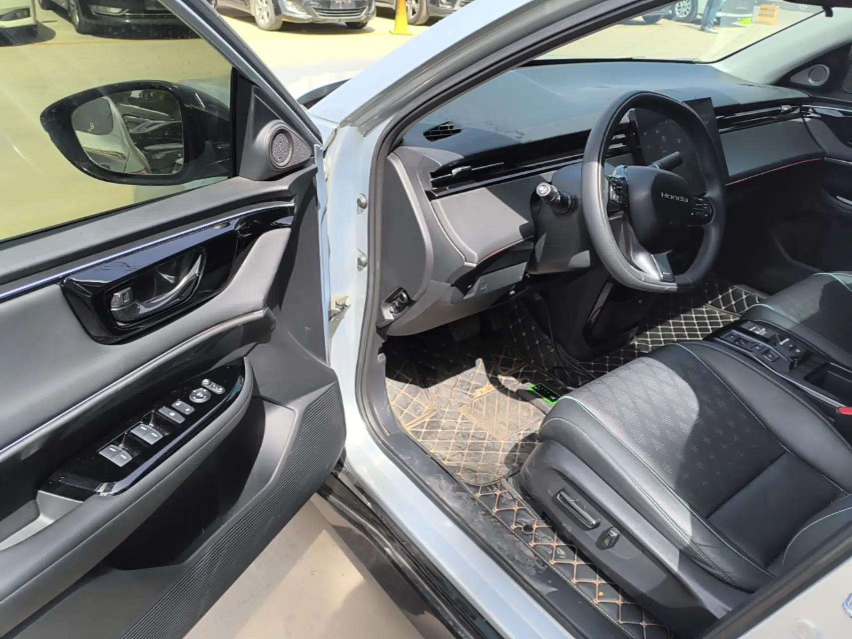 Honda e:NP2 2024 Advanced Edition — миниатюра 18