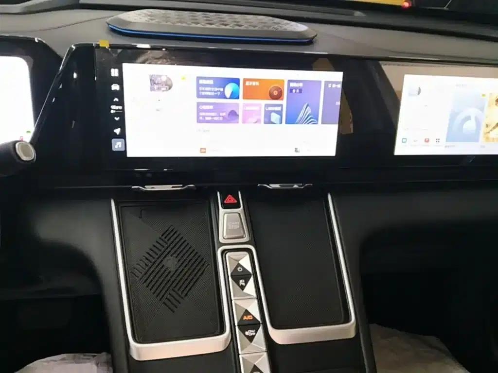 Haval Xiaolong MAX 2023 1.5L Hi4 105 4WD Intelligent Flagship Edition — миниатюра 13