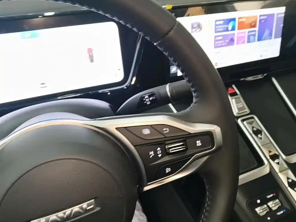Haval Xiaolong MAX 2023 1.5L Hi4 105 4WD Intelligent Flagship Edition — миниатюра 14