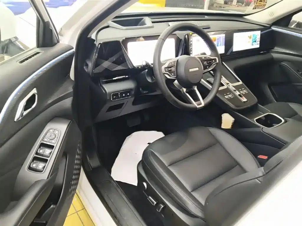 Haval Xiaolong MAX 2023 1.5L Hi4 105 4WD Intelligent Flagship Edition — миниатюра 16