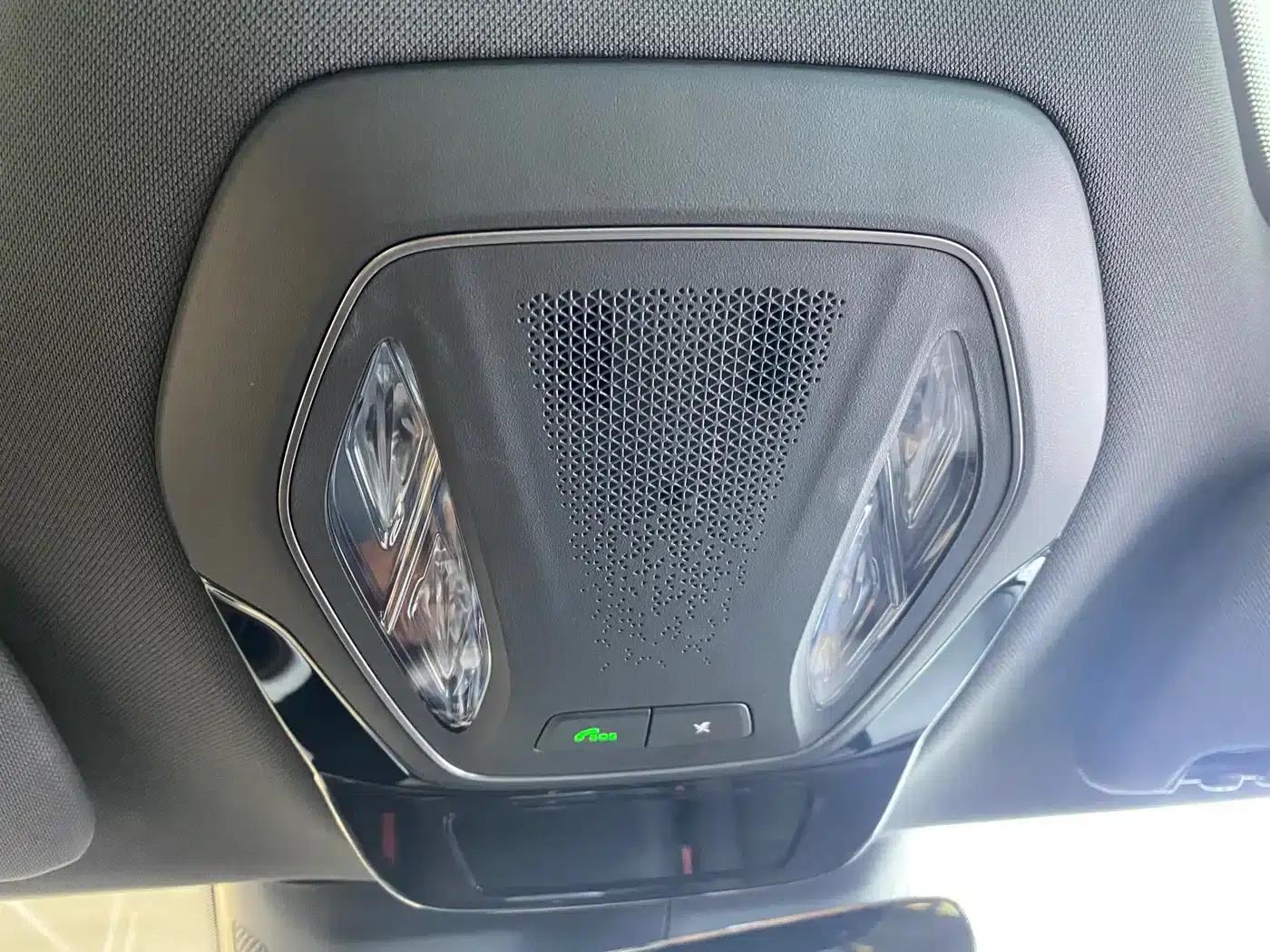 Hongqi EH7 2025 640 AWD Smart Selection Edition — миниатюра 13