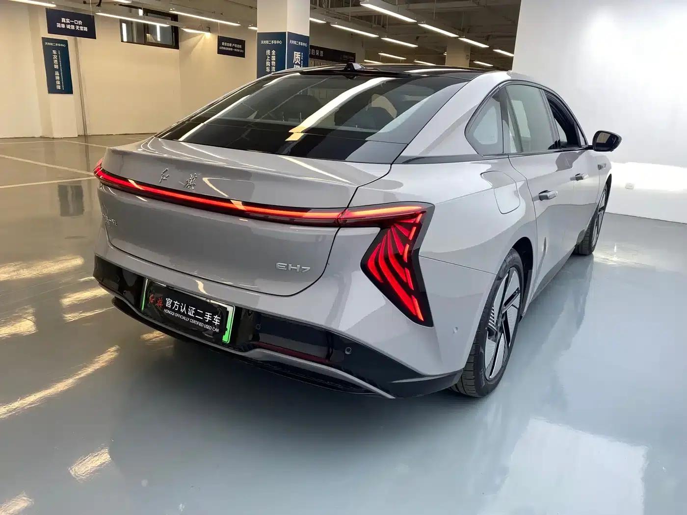 Hongqi EH7 2025 640 AWD Smart Selection Edition — миниатюра 17