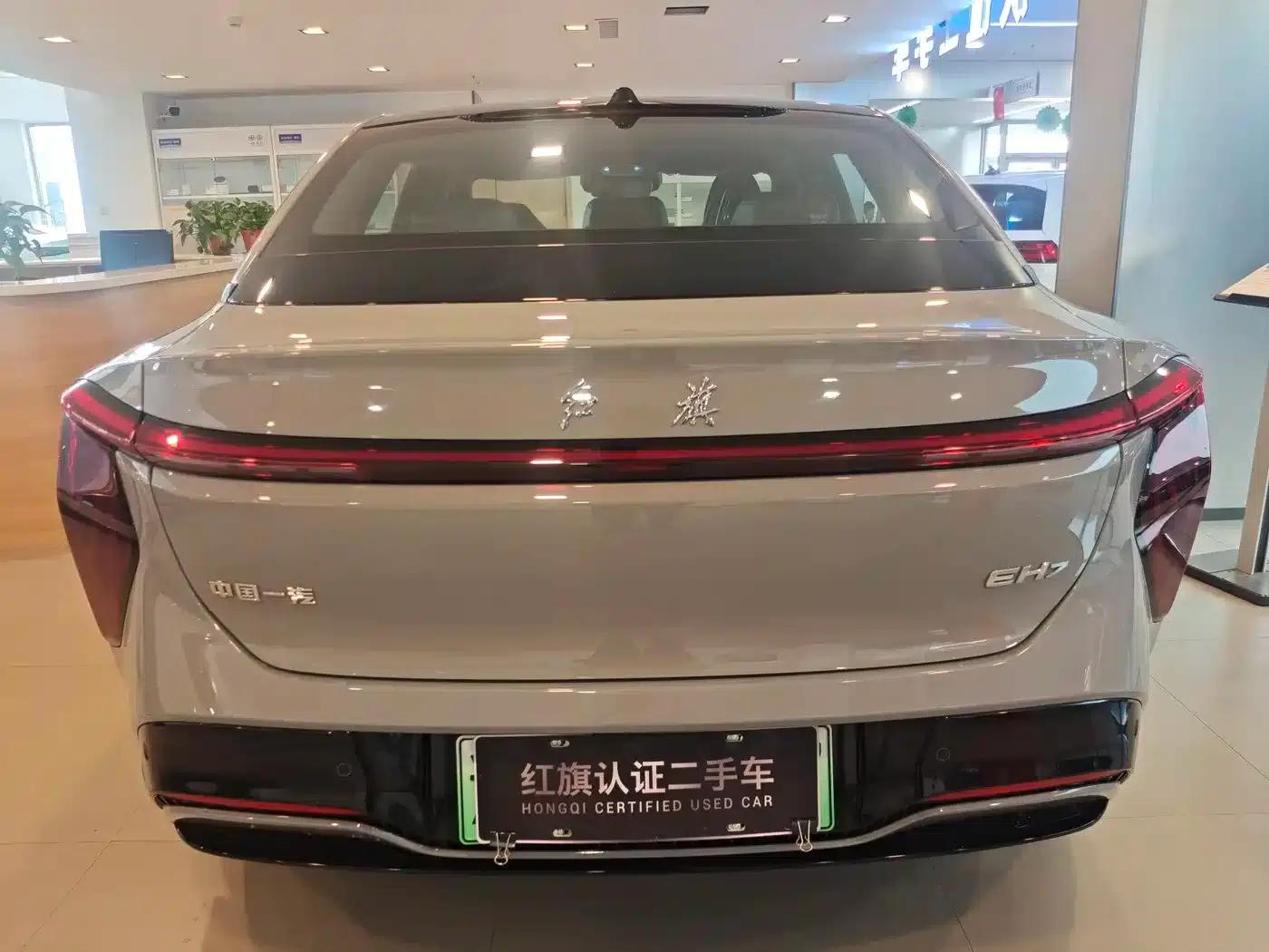 Hongqi EH7 2025 640 AWD Smart Selection Edition — миниатюра 4