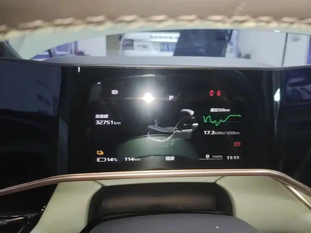 Hongqi EH7 2024 820 Pro — миниатюра 12