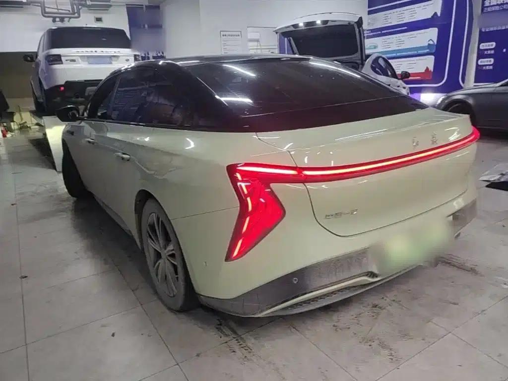 Hongqi EH7 2024 820 Pro — миниатюра 5