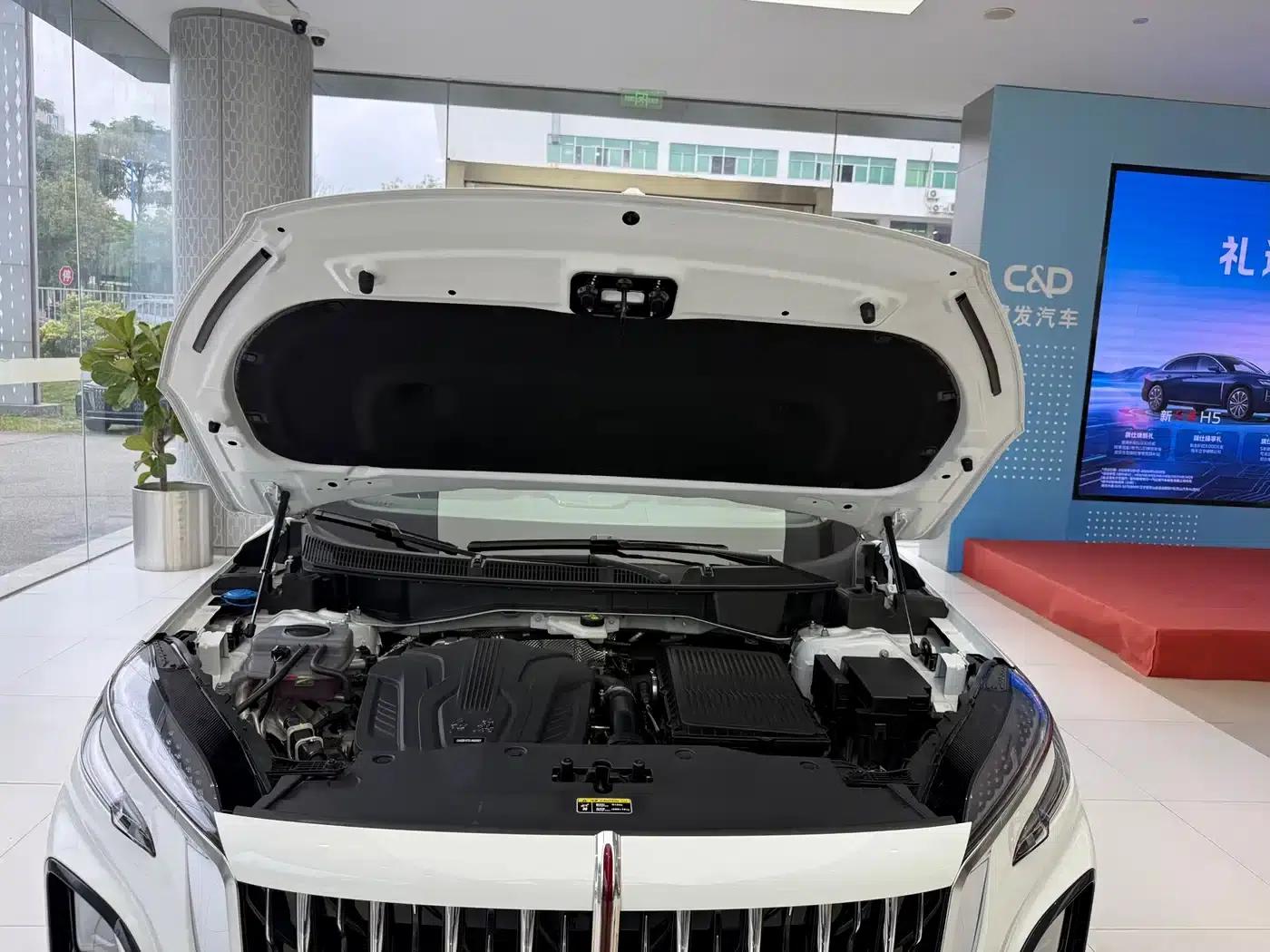 Hongqi HS3 PHEV 2024 Model, 115km/h Performance Edition — миниатюра 12