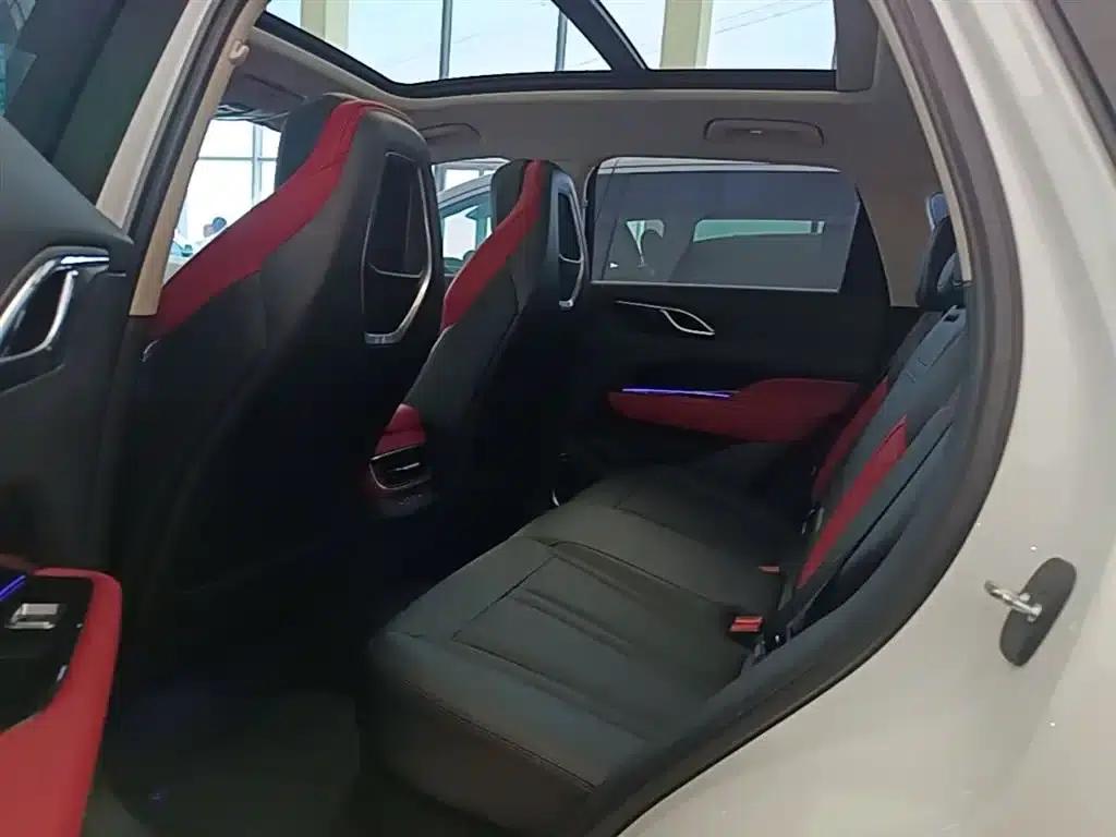 Hongqi HS3 2023 1.5T 2WD Goodness Edition — миниатюра 17